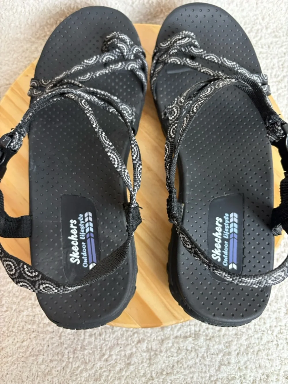 Skechers Sandals Womens 10 Reggae Happy Rainbow Outdoor Sport Comfort in Black